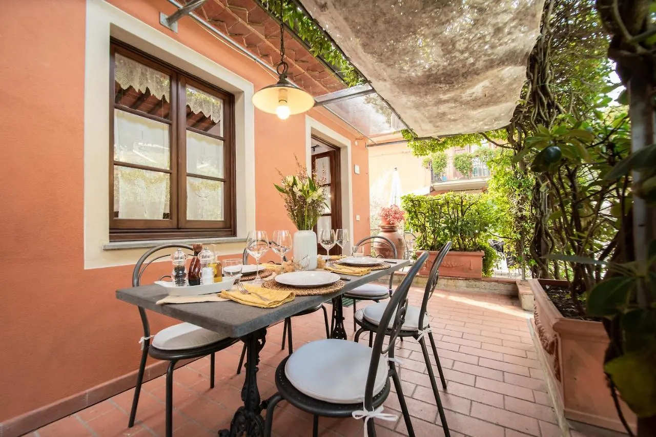 Casetta Di Butia, Gelsomino Apartment Borgo a Mozzano Italien